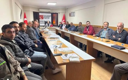 Yüzünüzü Medyaya Değil ,Halka Dönün