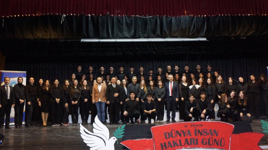 Gemlik'te Dünya İnsan Hakları Günü Coşkuyla Kutlandı