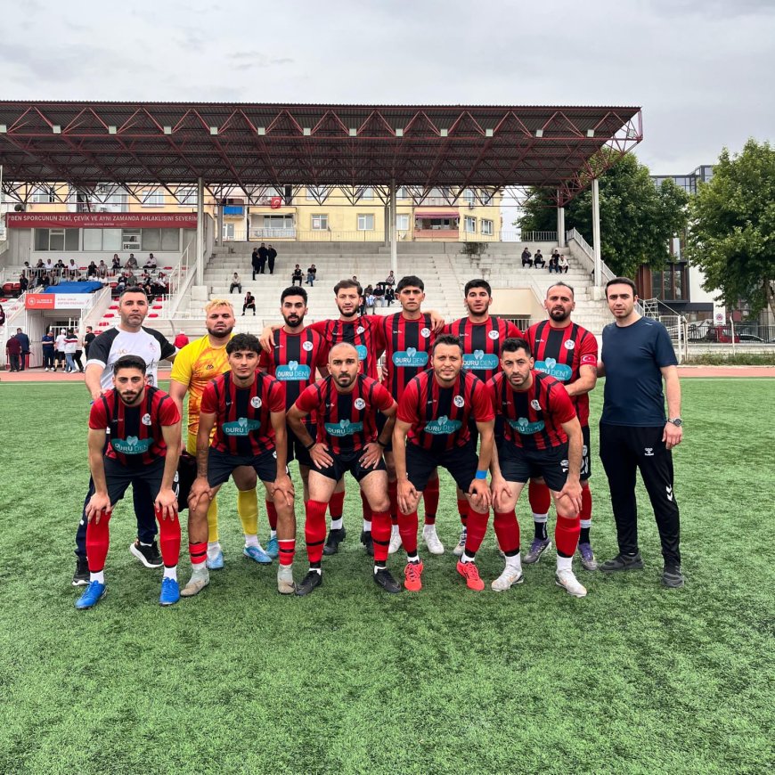 GEMLİK ZEYTİNSPOR ŞAMPİYONLUĞUNU İLAN ETTİ