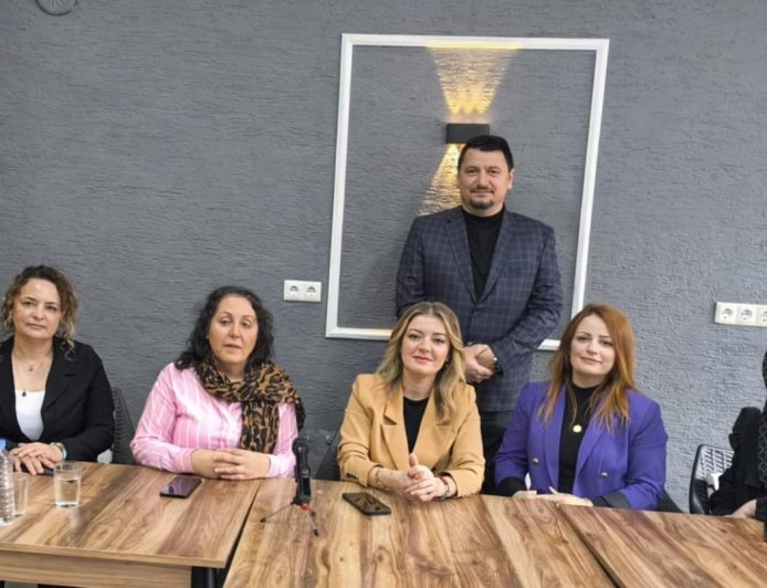 Semiz: “Esnafın Yarısı Kadın, Yönetimde de Güçlü Temsil Şart”