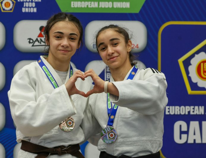 Gemlikli sporcudan büyük başarı: “Avrupa’dan madalyayla döndü