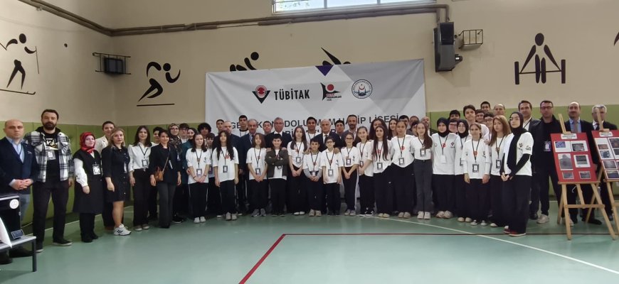 Gemlik’te Bilim Rüzgarı: Gençler Projeleriyle Geleceğe Işık Tutuyor