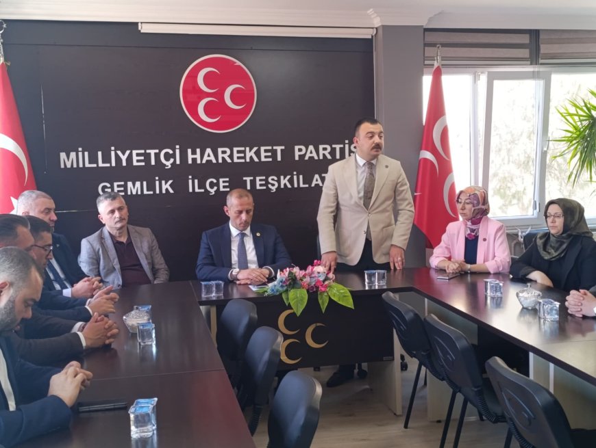 MHP Gemlik Teşkilatı Bayramlaşma Programında Bir Araya Geldi