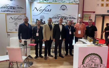 MHP Gemlik Teşkilatı, WorldFood Fuarı’nda Gemlikli Firmaları Ziyaret Etti