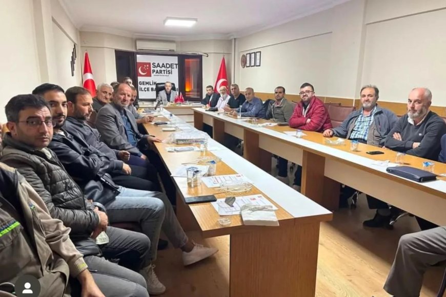Yüzünüzü Medyaya Değil ,Halka Dönün