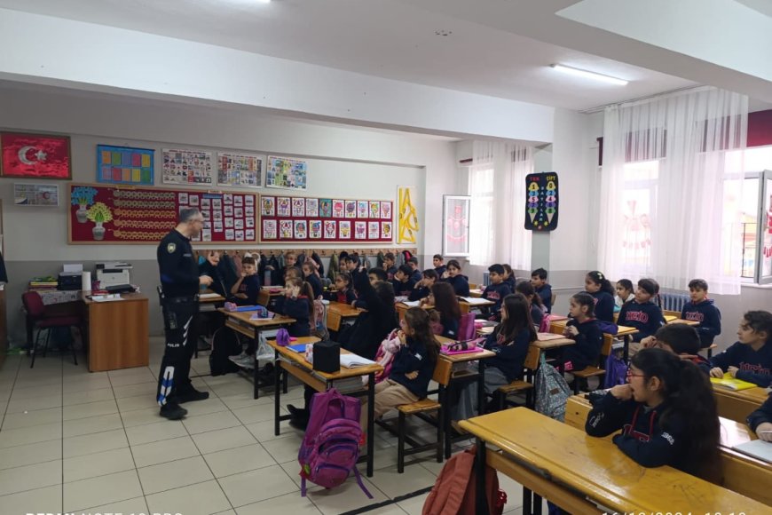 Gemlik İlçe Emniyet Müdürlüğü’nden Öğrencilere Bilgilendirme Semineri