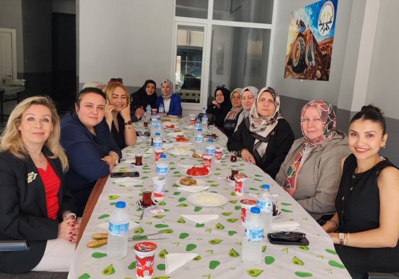 Kadın Dayanışması Gemlik’te Güçlendi