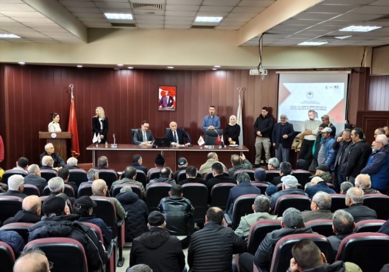 Kaymakam Canbaba Çiftçilerle Buluştu