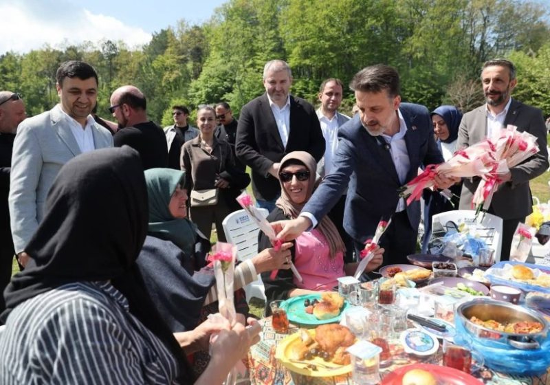 Bursa Büyükşehir Başkan Vekili Şahin Biba,Fevziye Köyü Kahvaltı Festivaline Katıldı
